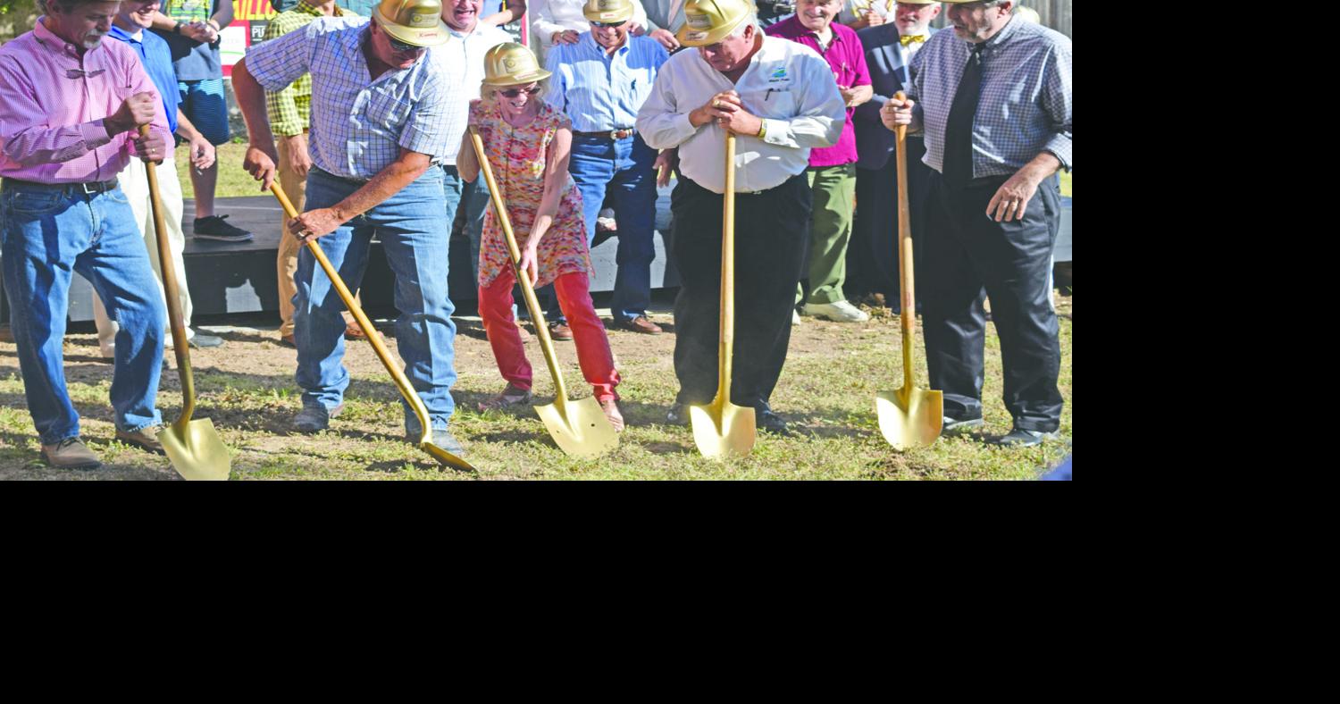 Kerrville theater continues to grow with groundbreaking for new support
