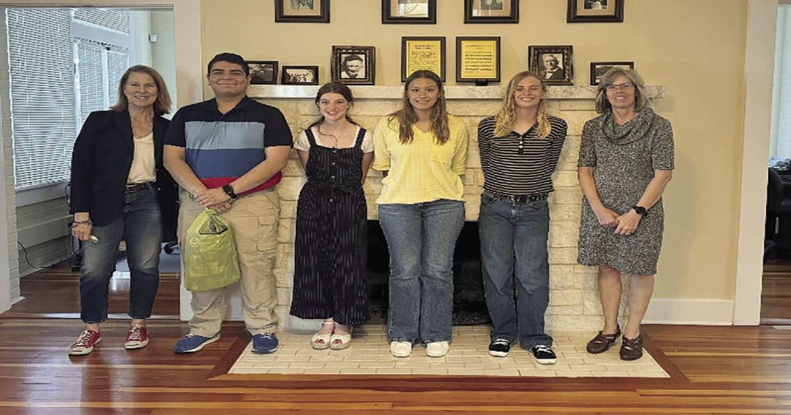 KAYLA gets tour of library facilities | Local News | dailytimes.com