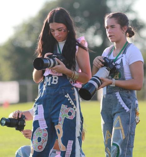 Harper High School: Students behind the lens of creativity | Harper ...