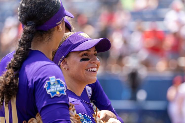 Women's College World Series: 6/02 vs Utah, Gallery