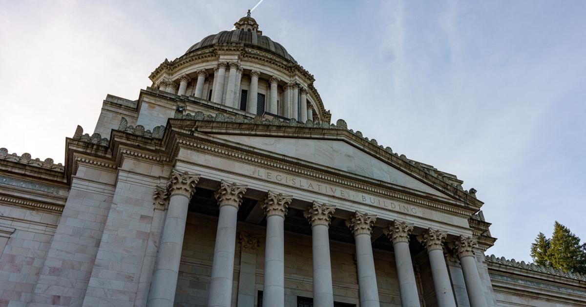 Washington state bill provides benefits to striking workers