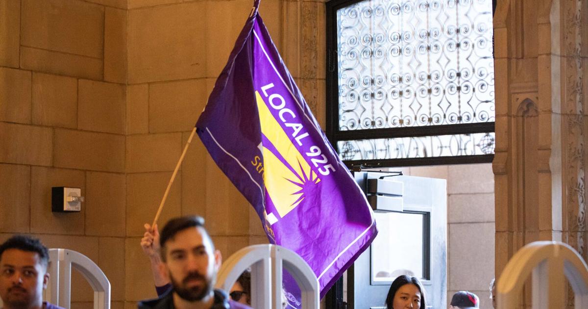 UW advisors win unionization election to join SEIU Local 925