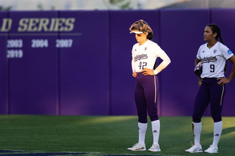 UW Softball Super Regionals Gallery Featured