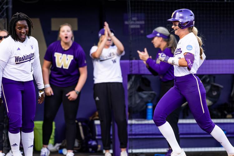 UW Softball Super Regionals Gallery Featured