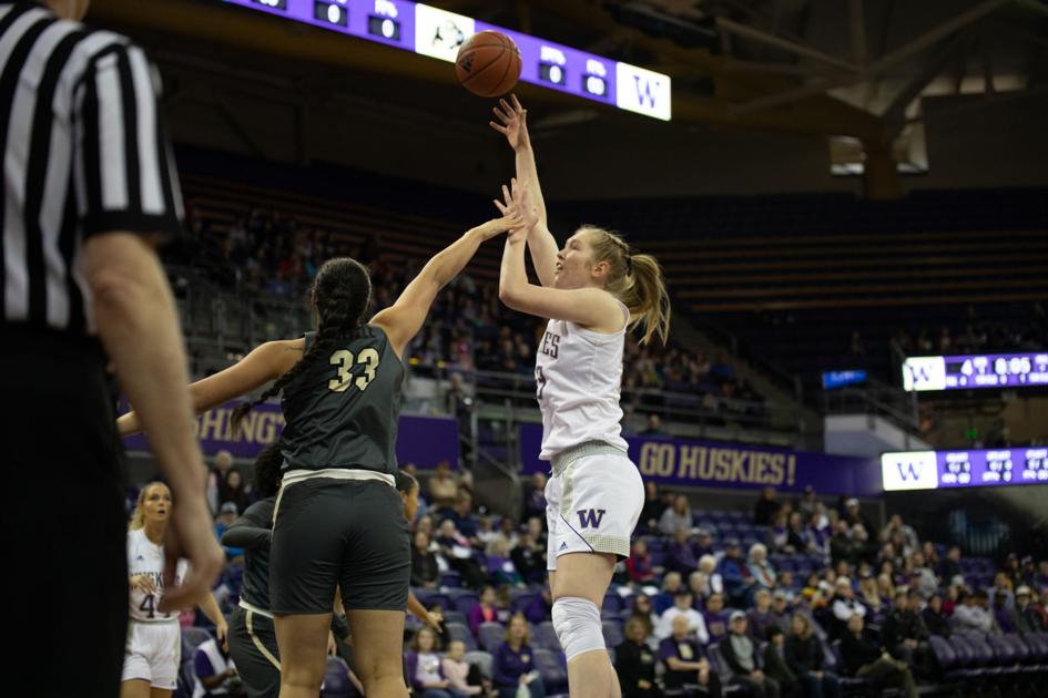Uw Falls To Asu In Tempe Local Sports Dailyuw Com