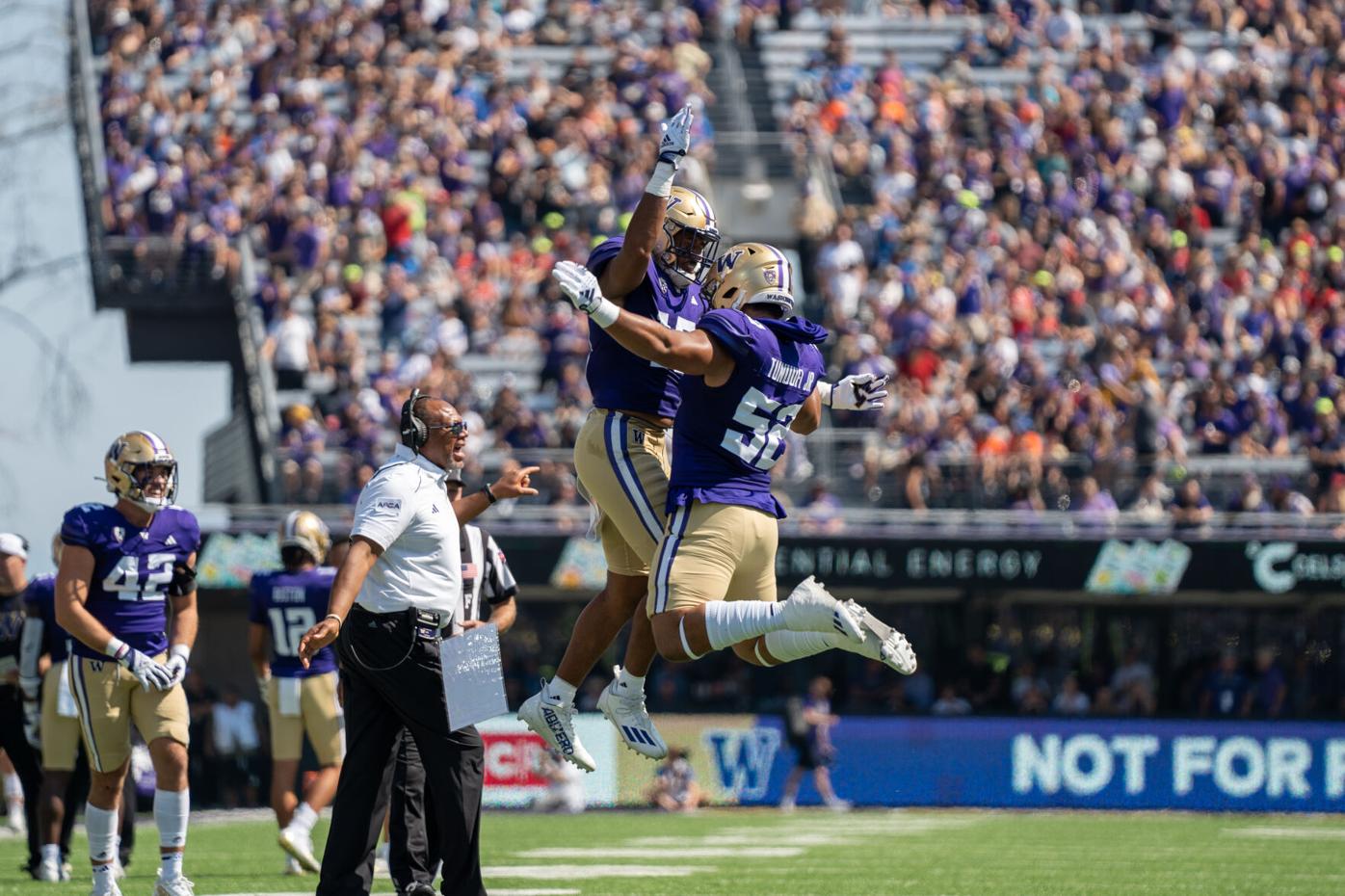 Washington pulls away from Boise State