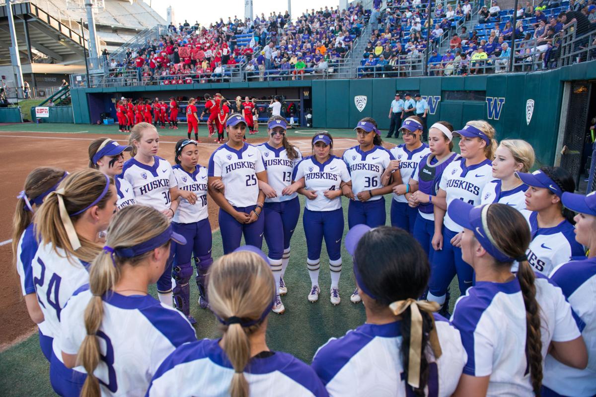 UW softball at the 2017 NCAA Seattle Super Regional Gallery
