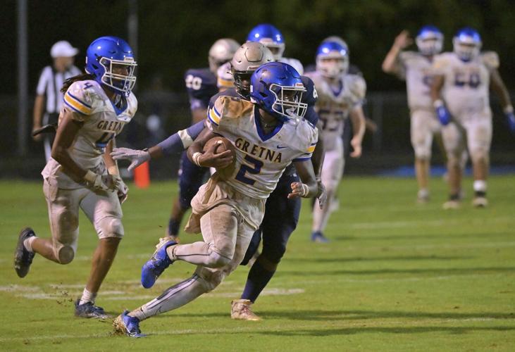 Area stat leaders through 10/11 Word, Glenn, Giggetts rack up the