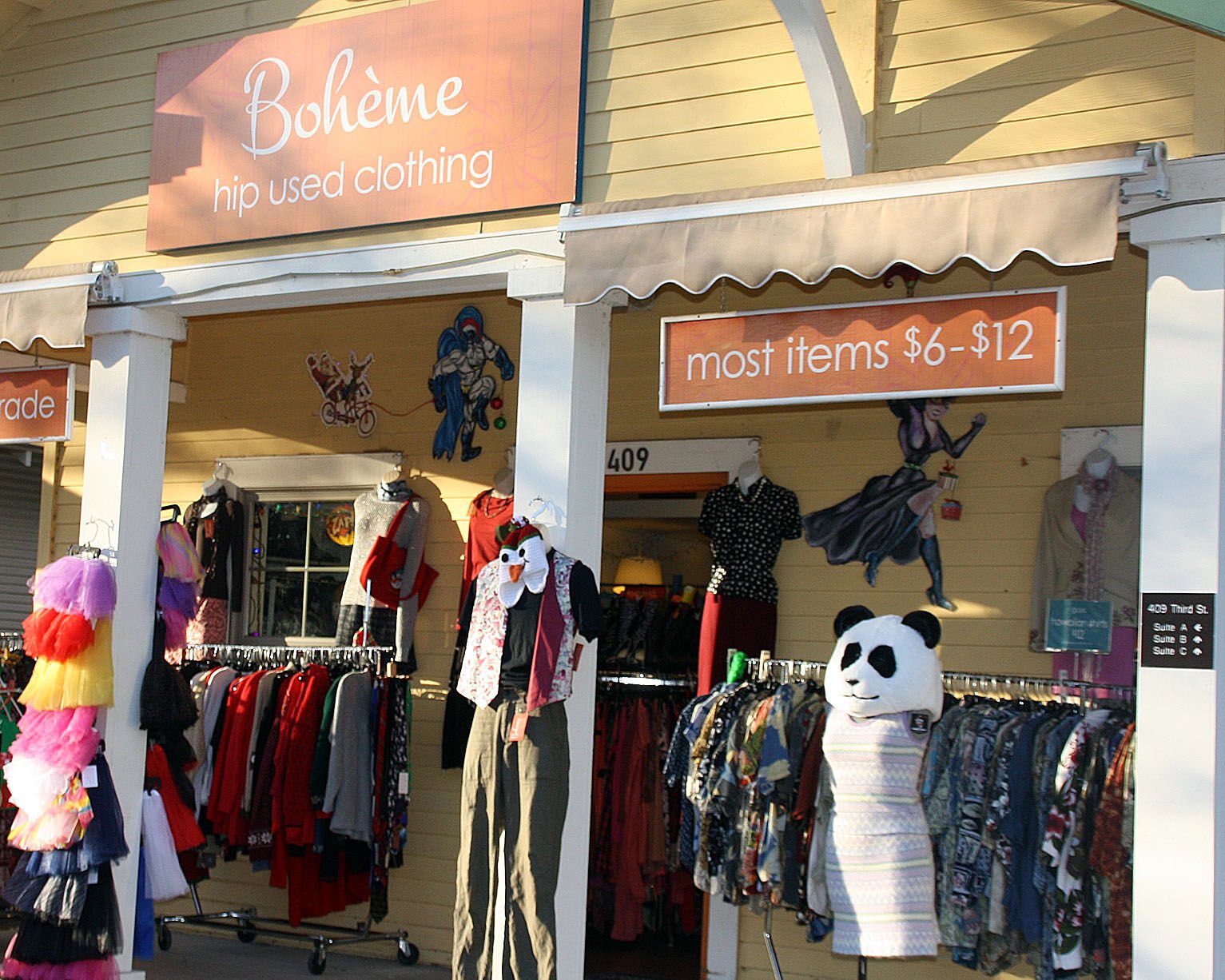 Boh me Boutique is overflowing with creative clothing gifts