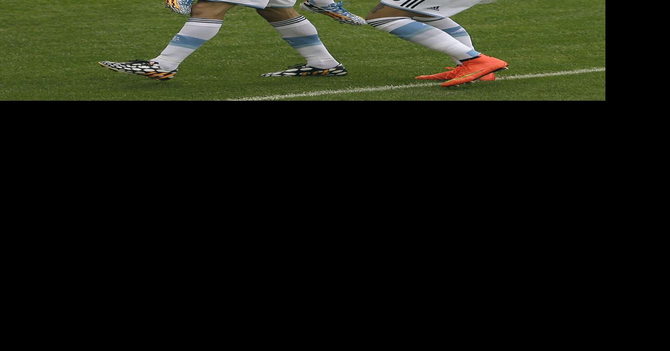 Lionel Messi Argentina vs. Nigeria World Cup photo Donotimport