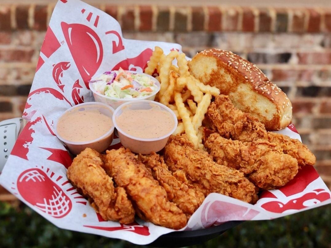 Mobile, AL  Raising Cane's