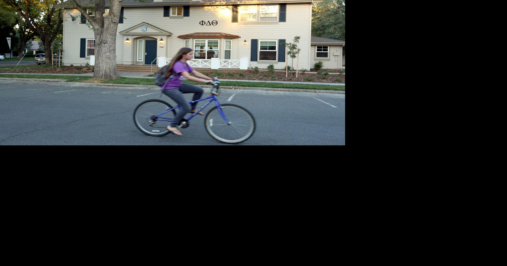 Living in Davis’ walkable downtown City government