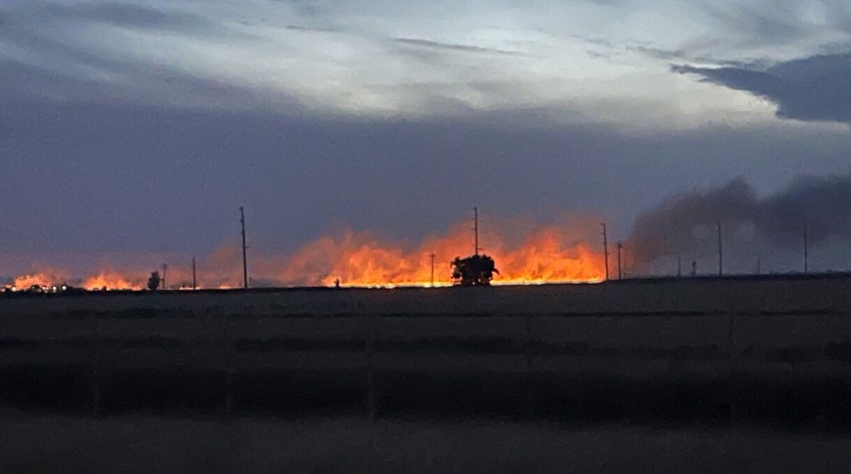 Wildfire burns 200 acres south of Davis | News | davisenterprise.com