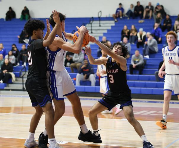 Mike Trask Height highlights DHS boys hoops roster | Sports | davisenterprise.com