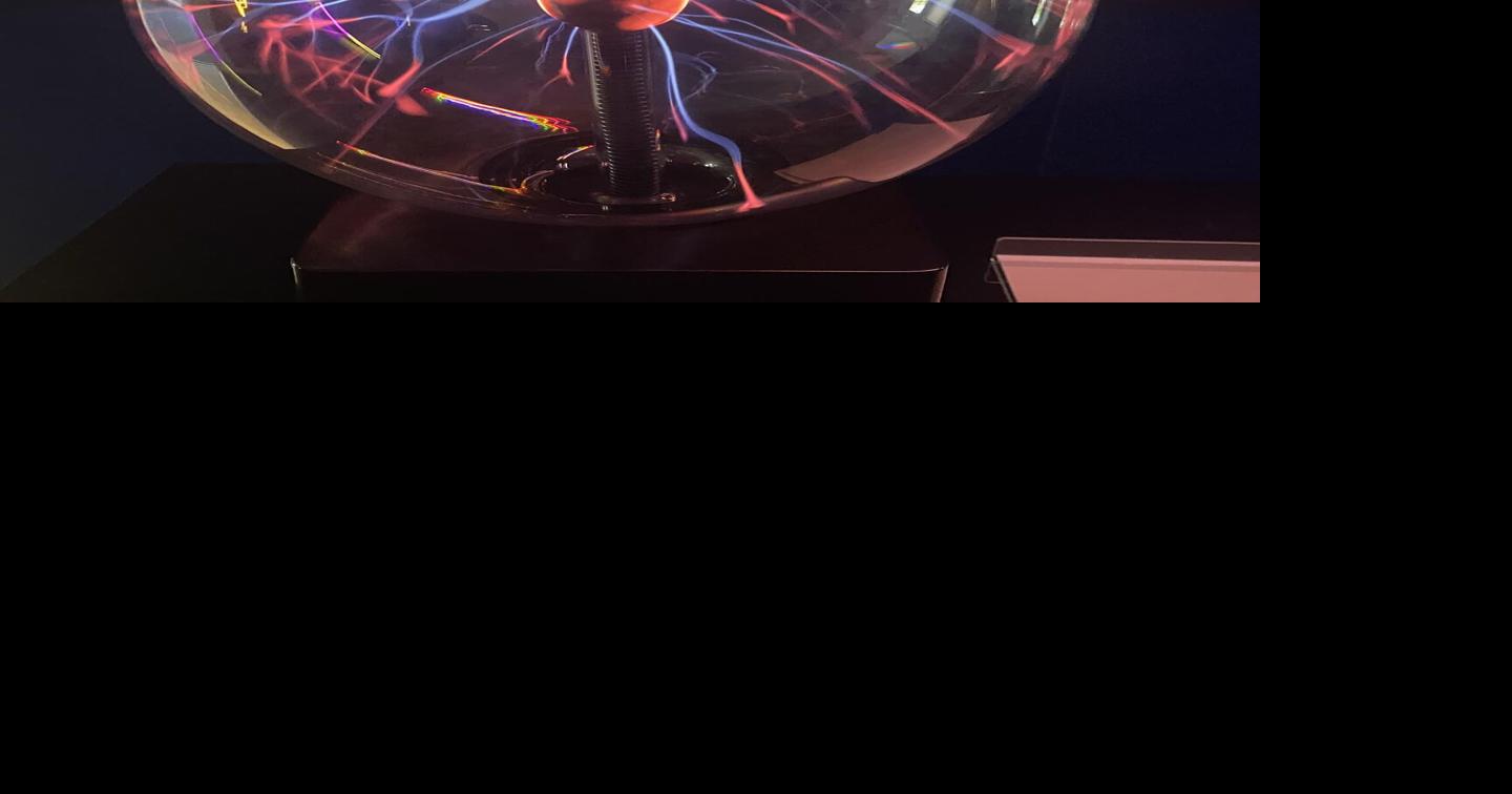 Explorit: Phantasmal plasma shines bright | Features | davisenterprise.com