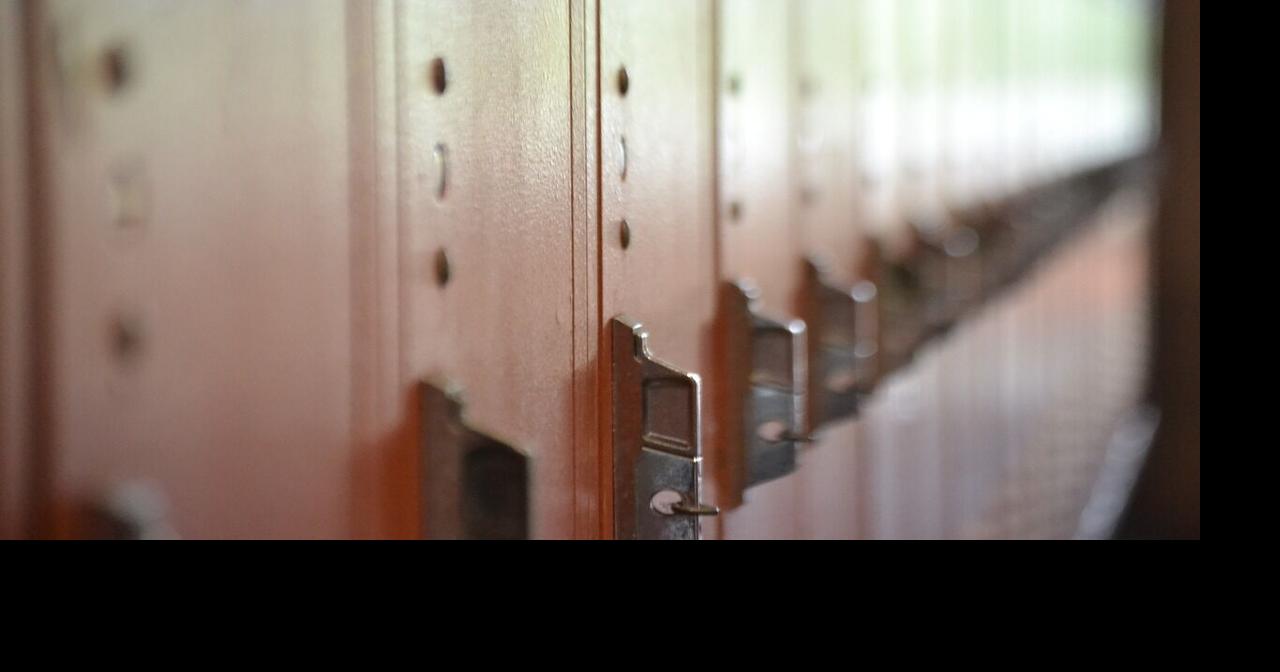 No charges after students report possible knife at Washington Twp. school