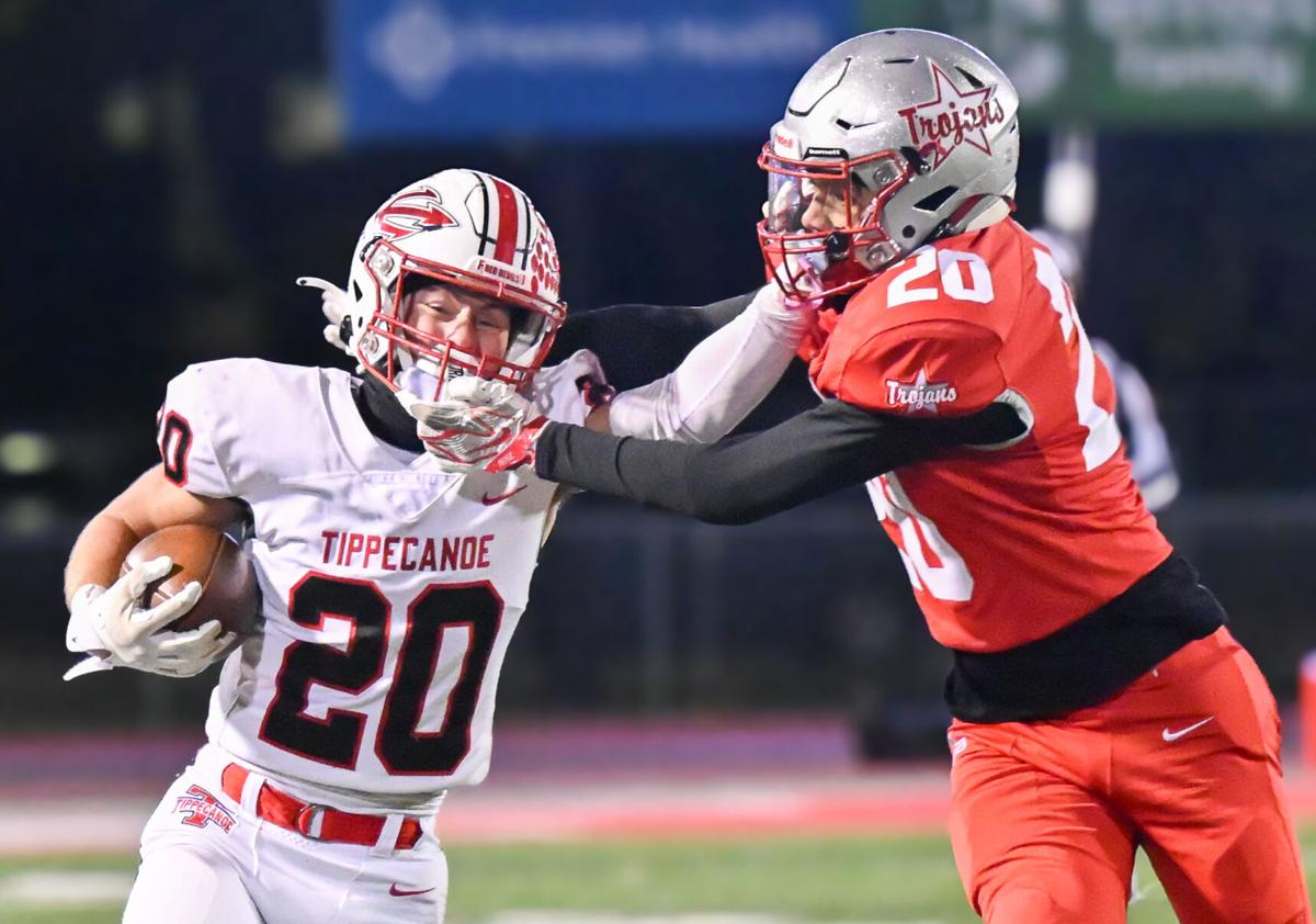 High School Football: Tipp beats Troy 35-0, wins 30th straight MVL game ...