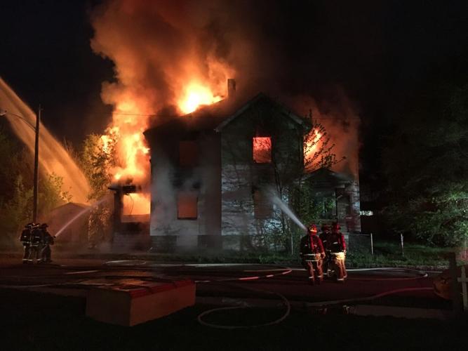 Fire destroys vacant home in Dayton | Local | daytondailynews.com