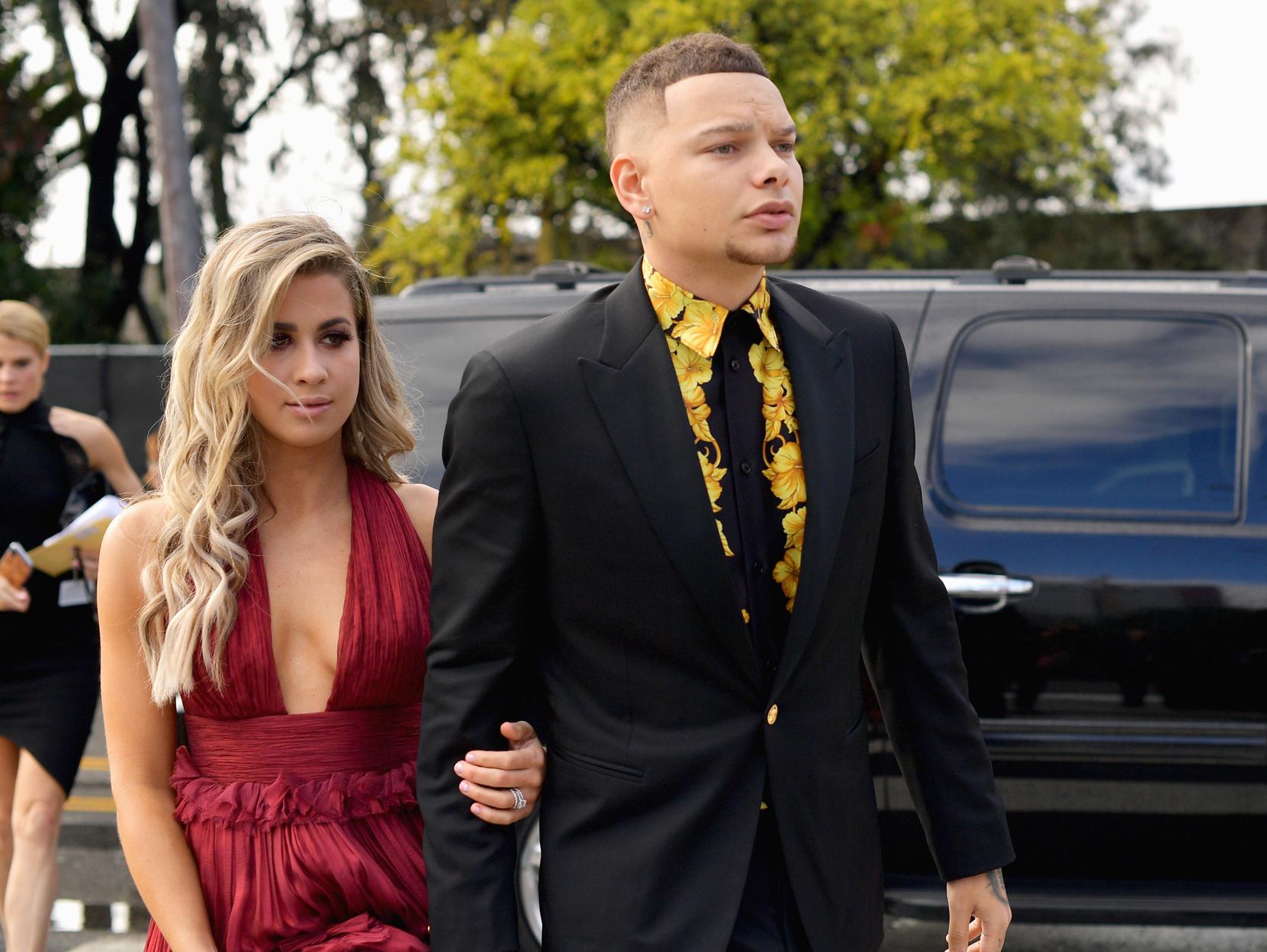 kane brown wife wedding dress The Browns #CMTAwards
