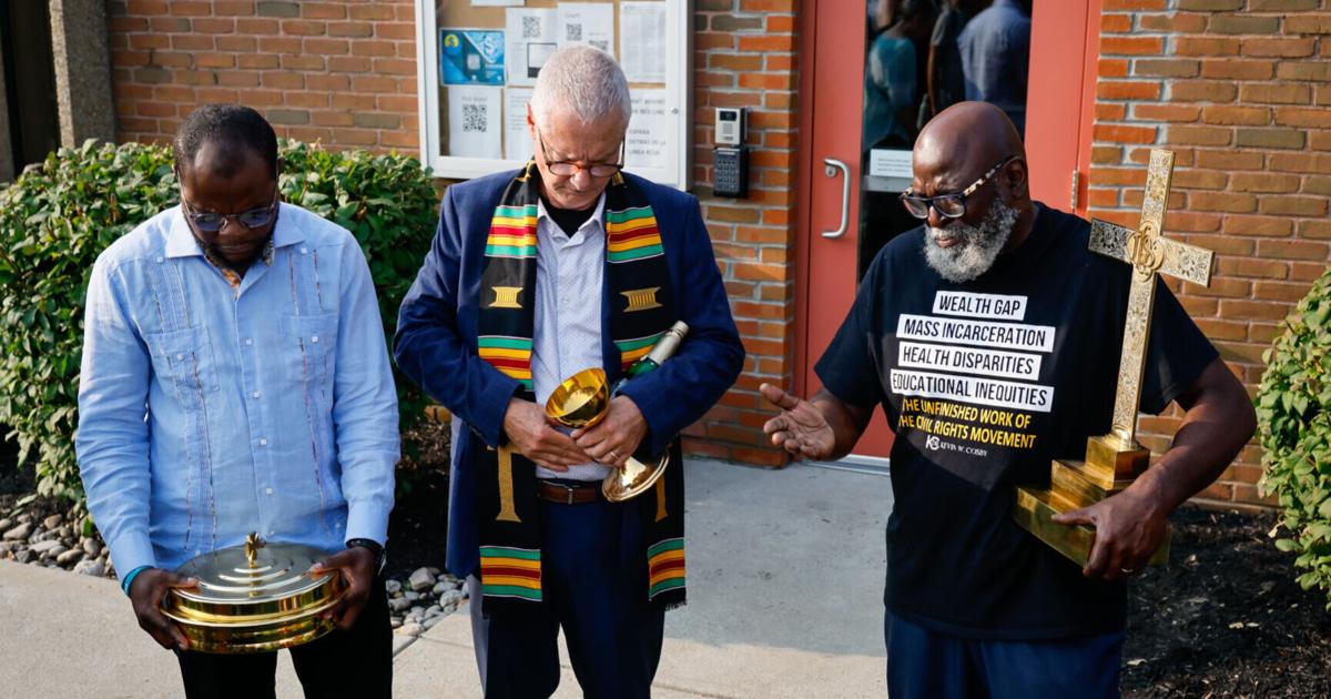 Faith leaders call for ‘faithful witnesses’ in Springfield amid rising ICE detainments