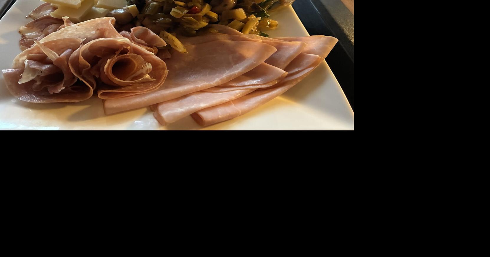 Review: Mamma DiSalvo’s Italian Ristorante feel like family (and tastes great)