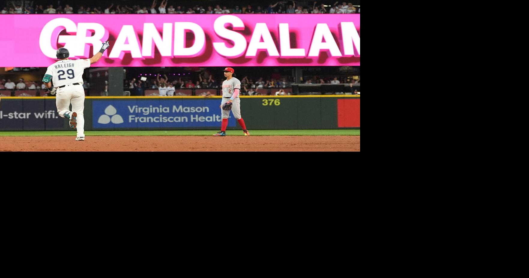 McCoy: Nothing went right as Reds endure season's ugliest loss