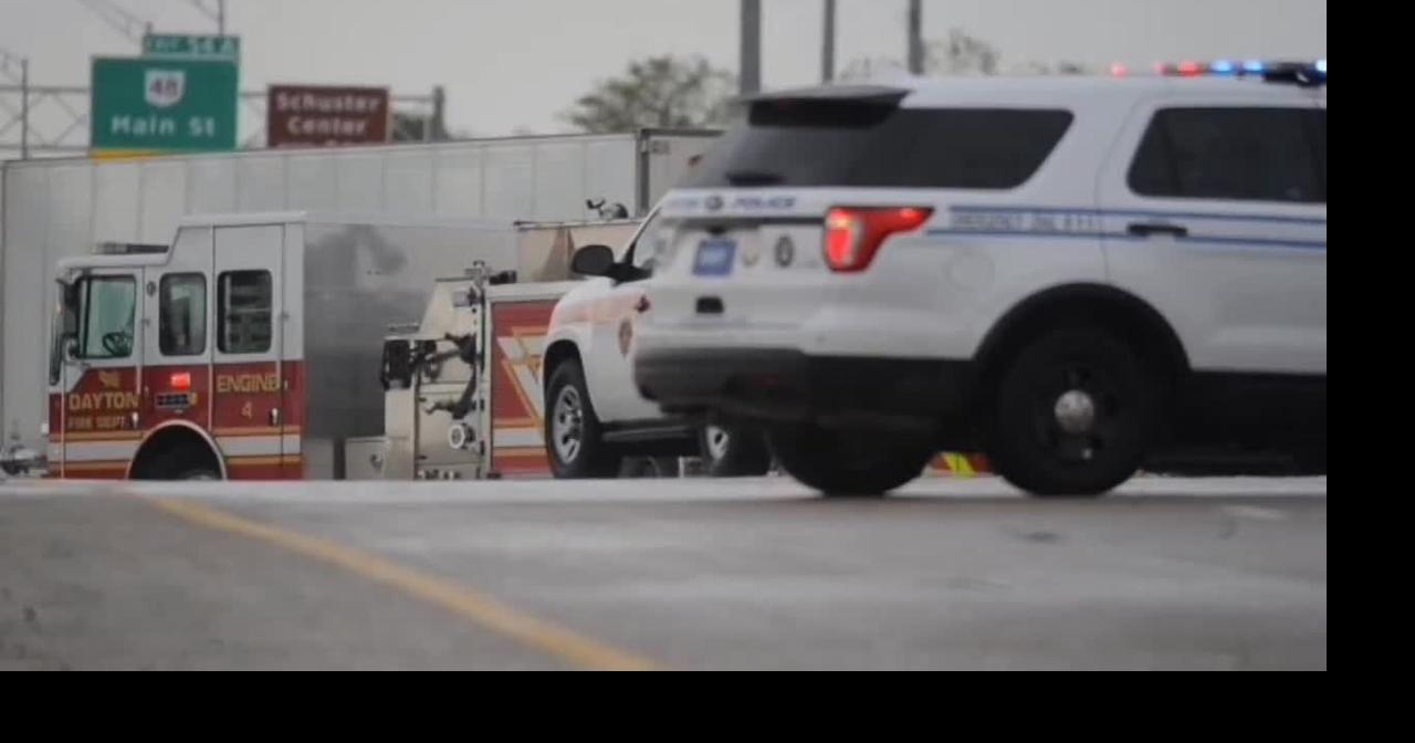 I-75 north reopens in downtown after semi jackknifes on highway | Local ...