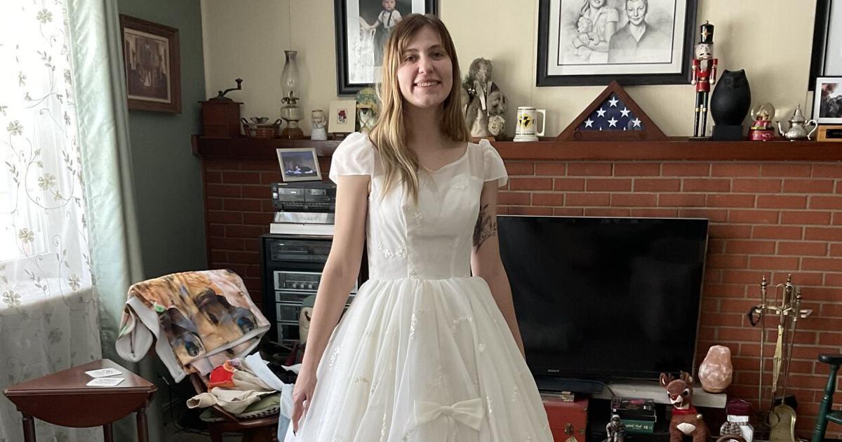 All in the family: Vintage bridal gowns and family heirlooms are trending