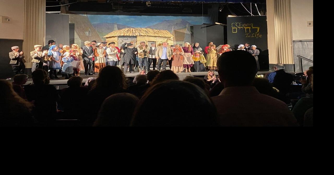 On April 22, Ken Kettering directs final musical for Xenia school ...