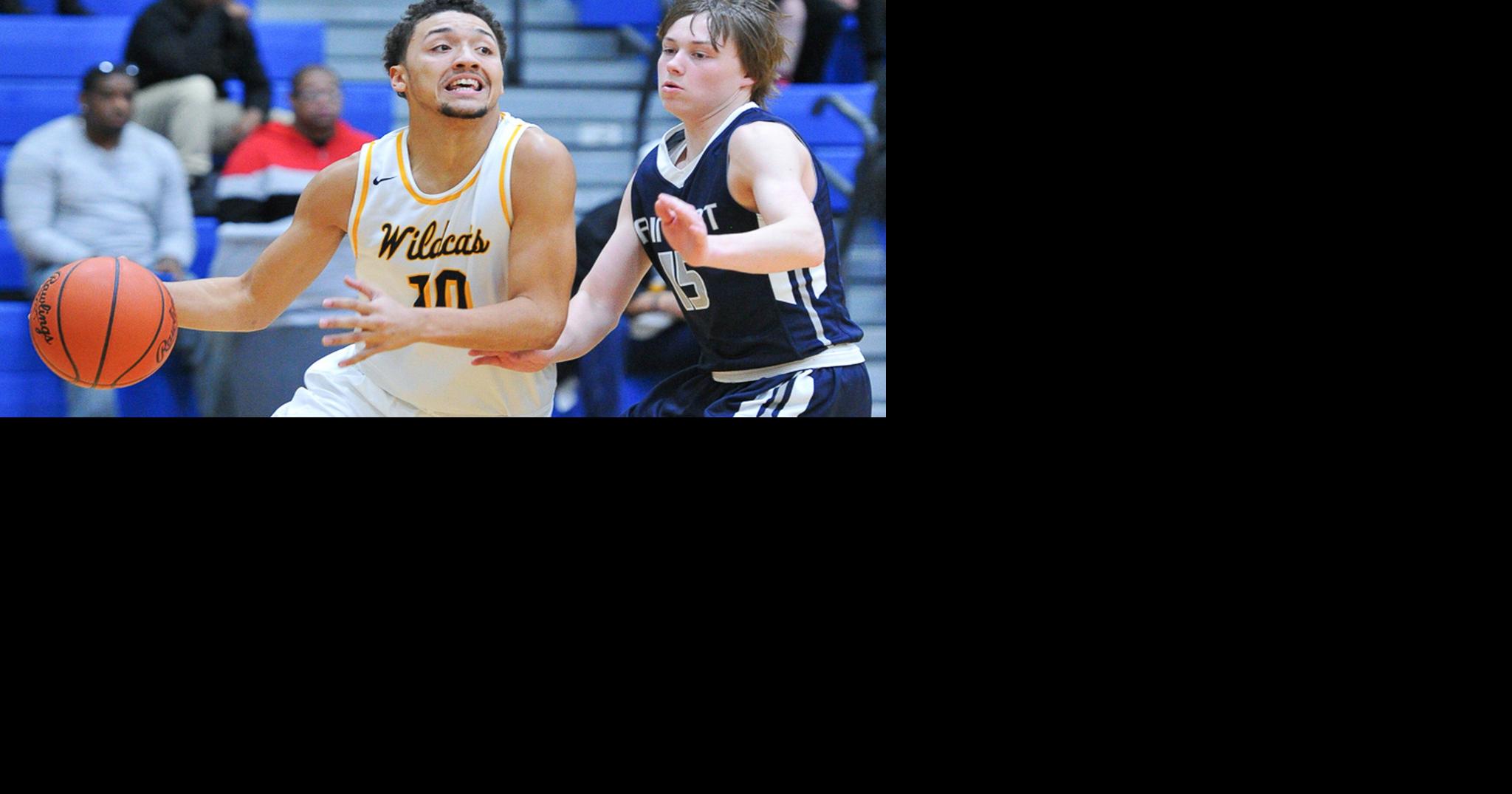 Danny Davis is all-time leading scorer for Springfield basketball ...