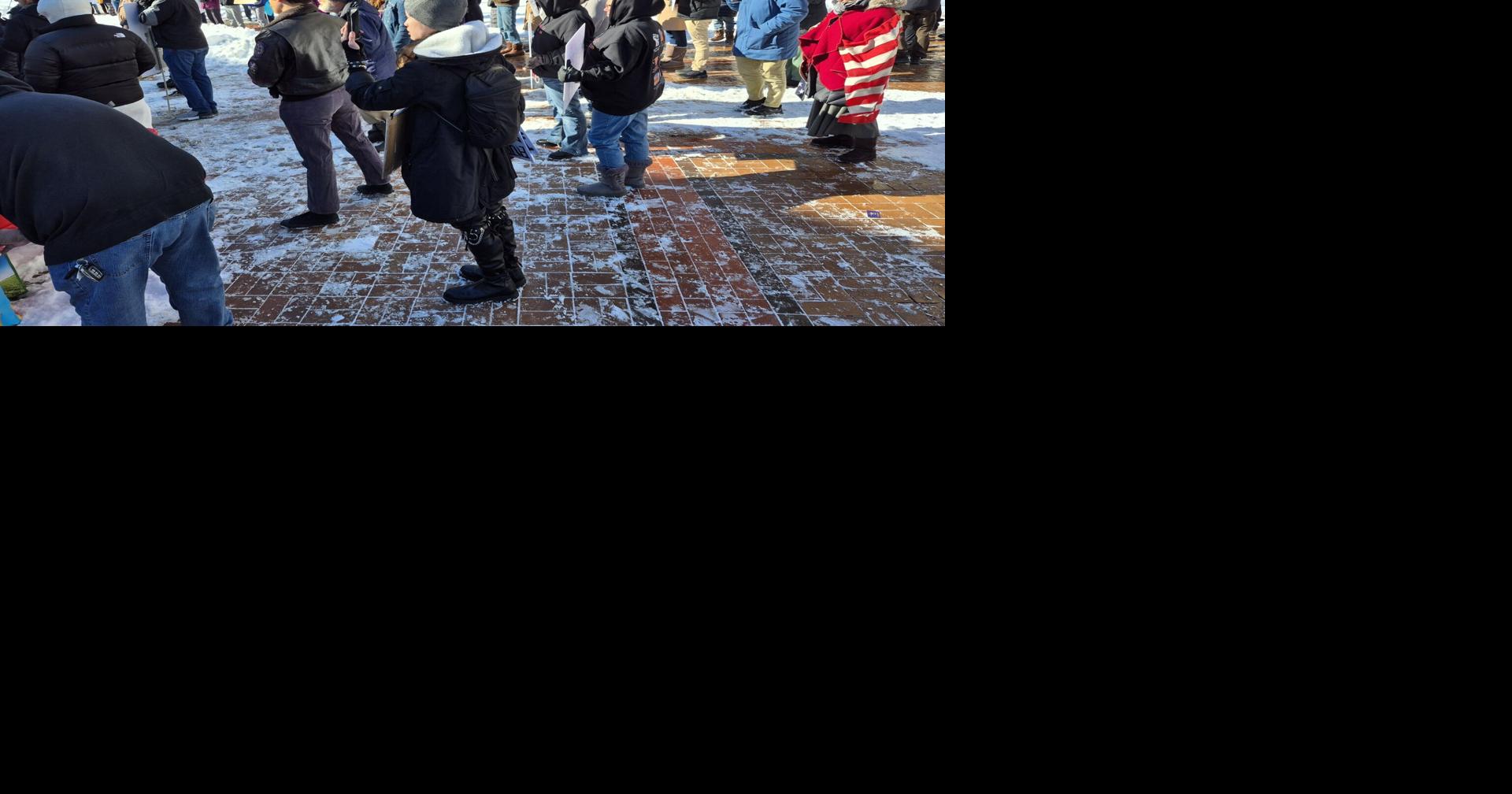 Protesters call for permanent status for Springfield immigrants from ...
