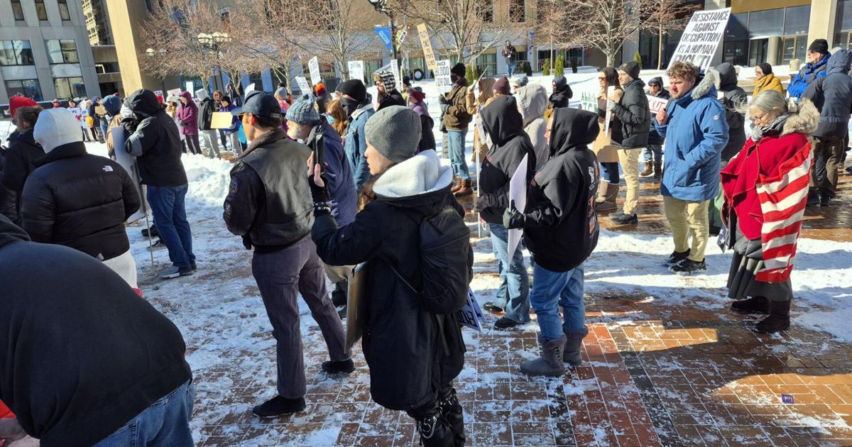Springfield Immigrates Protesters call for permanent status for Springfield immigrants from ...