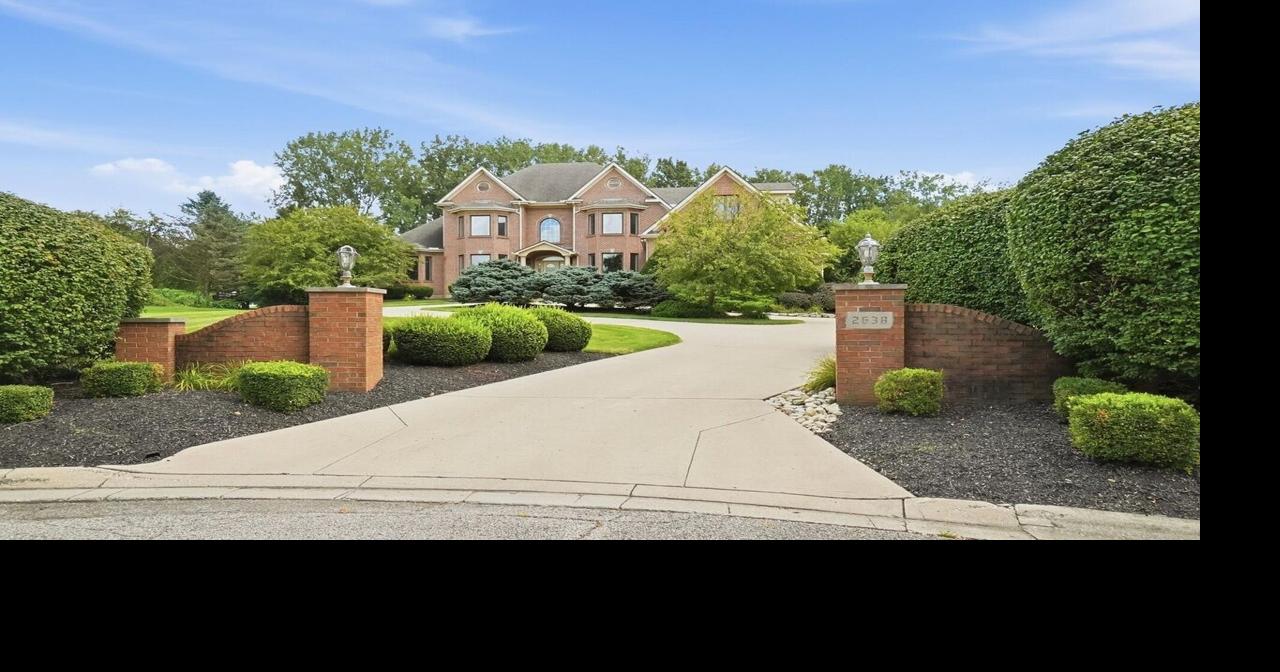 $1.199M Springfield home for sale has inground pool and more than an acre lot