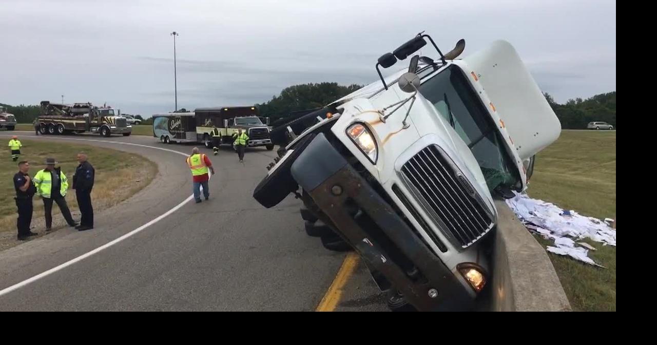 Semi ends up on its side after crash on Ohio 4 ramp to I-70 | Local ...