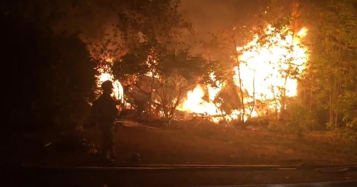 Harrison Twp. mobile home fire: 2 nearest hydrants broken | Local ...