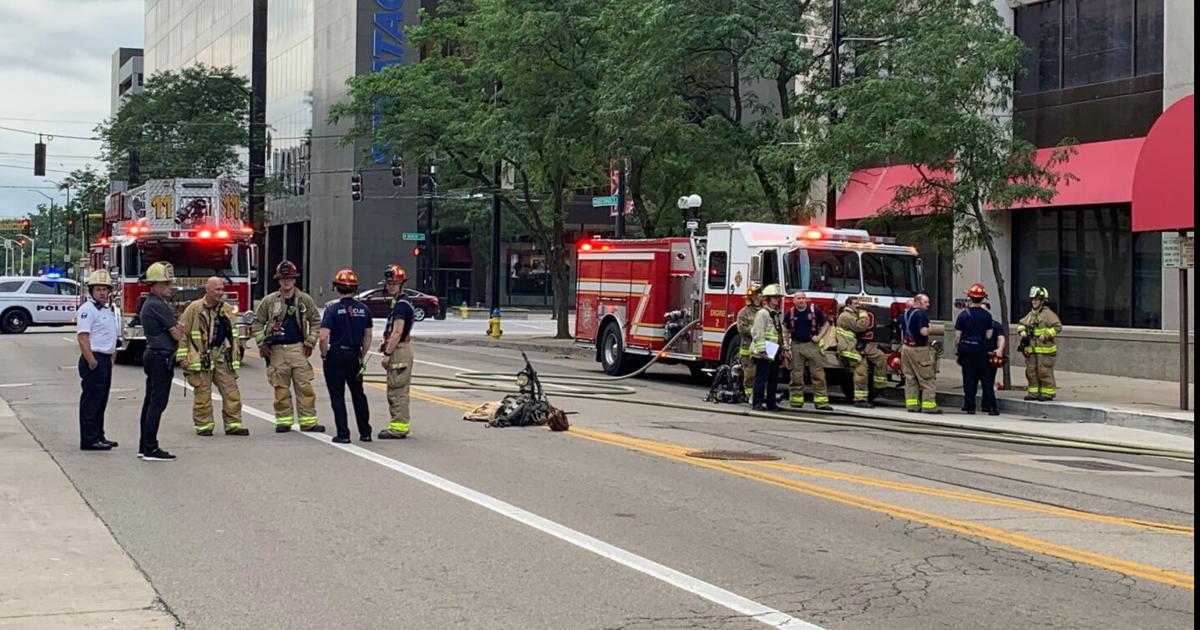 Firefighters respond to report of fire, possible explosion downtown