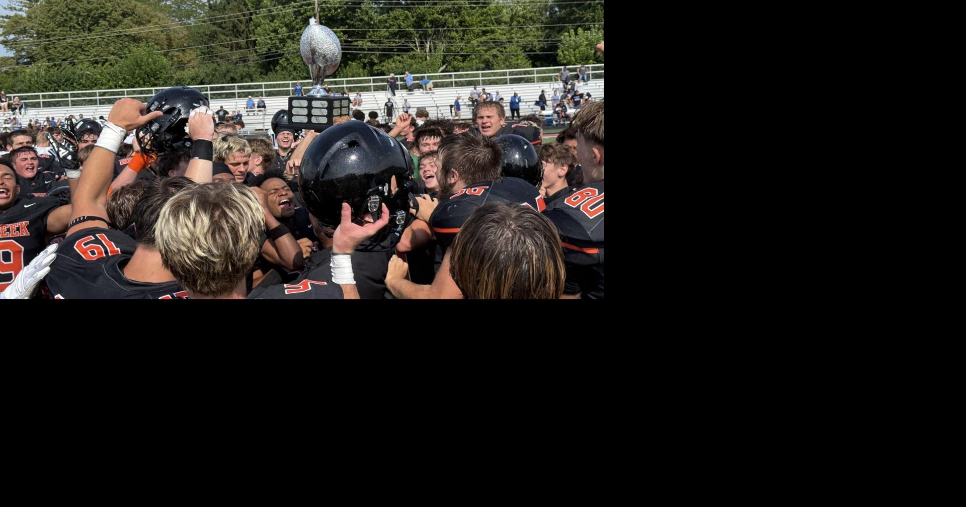 High School Football: Last second kick pushes Beavercreek past Xenia 17-16