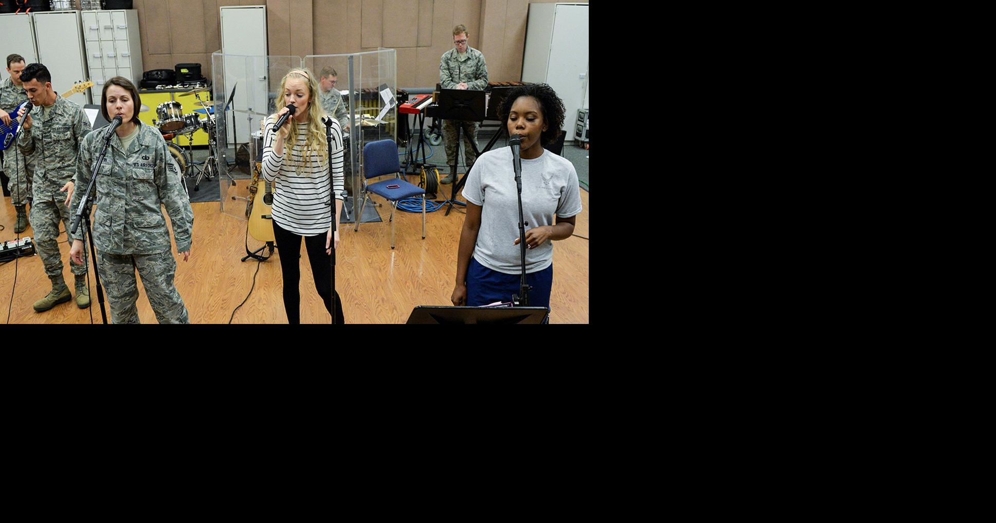 U.S. Band of Flight to perform with country artist Alexis Gomez | Local ...