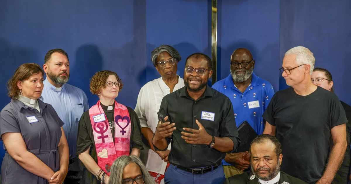 Local Haitian community bracing for weekly ICE deportation flights
