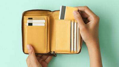 Business credit card vs. personal credit card: 8 key differences to know