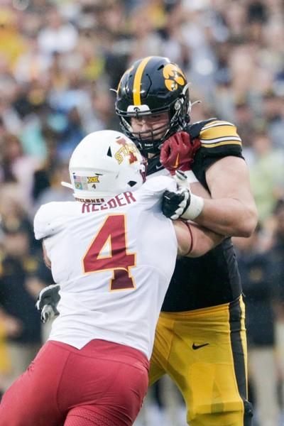 091022-qc-spt-iowa-isu fball-54.jpg