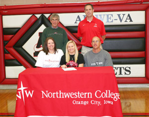 Danner inks with Northwestern basketball