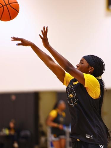Iowa WBBall Practice 20