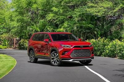 Edmunds ranks the best used SUVs for your family