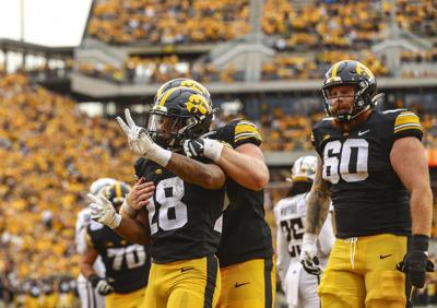 FBall Iowa vs. W Michigan- 42