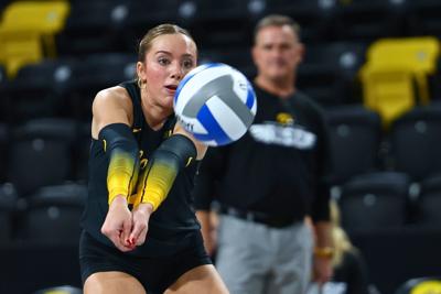 Iowa VBall vs. Milwaukee 6