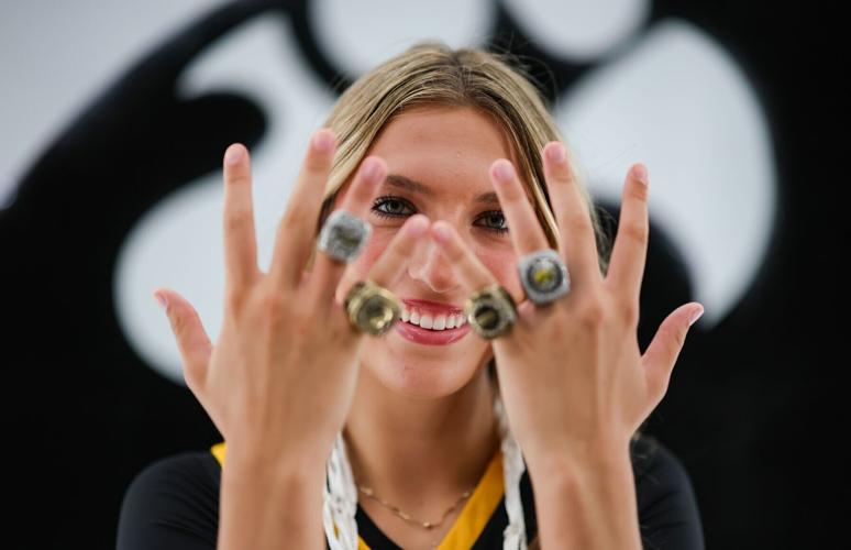 IOWA WBB RECRUIT McKENNA WOLICZKO