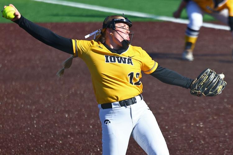 042125-spt-iowa-sb-1 - 1