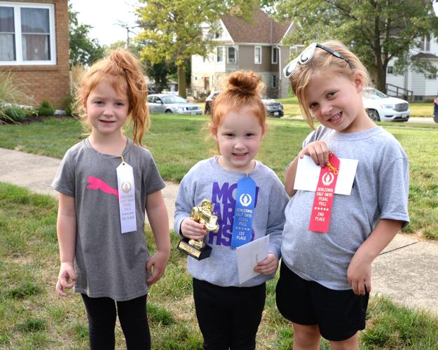4yr old girls pedal pull