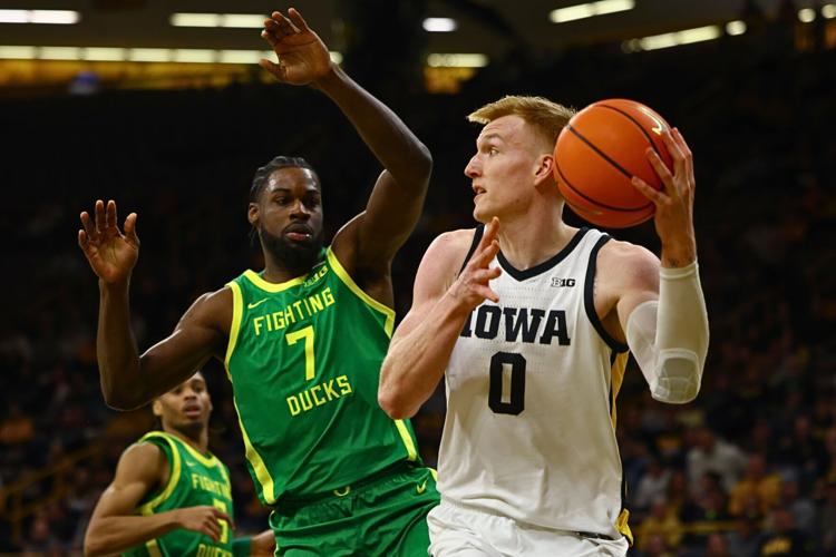 Iowa MBBall vs. Oregon 8
